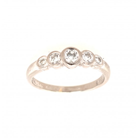Pre Owned 18ct White Gold 5 Stone Diamond Ring ZA768